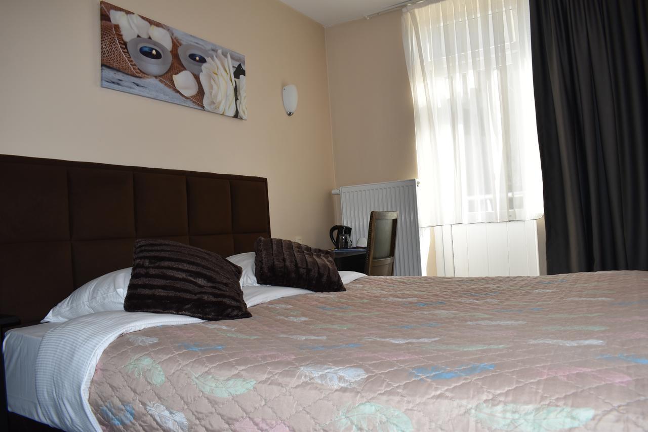 Hotel Meribel Saint-Josse-ten-Noode Εξωτερικό φωτογραφία