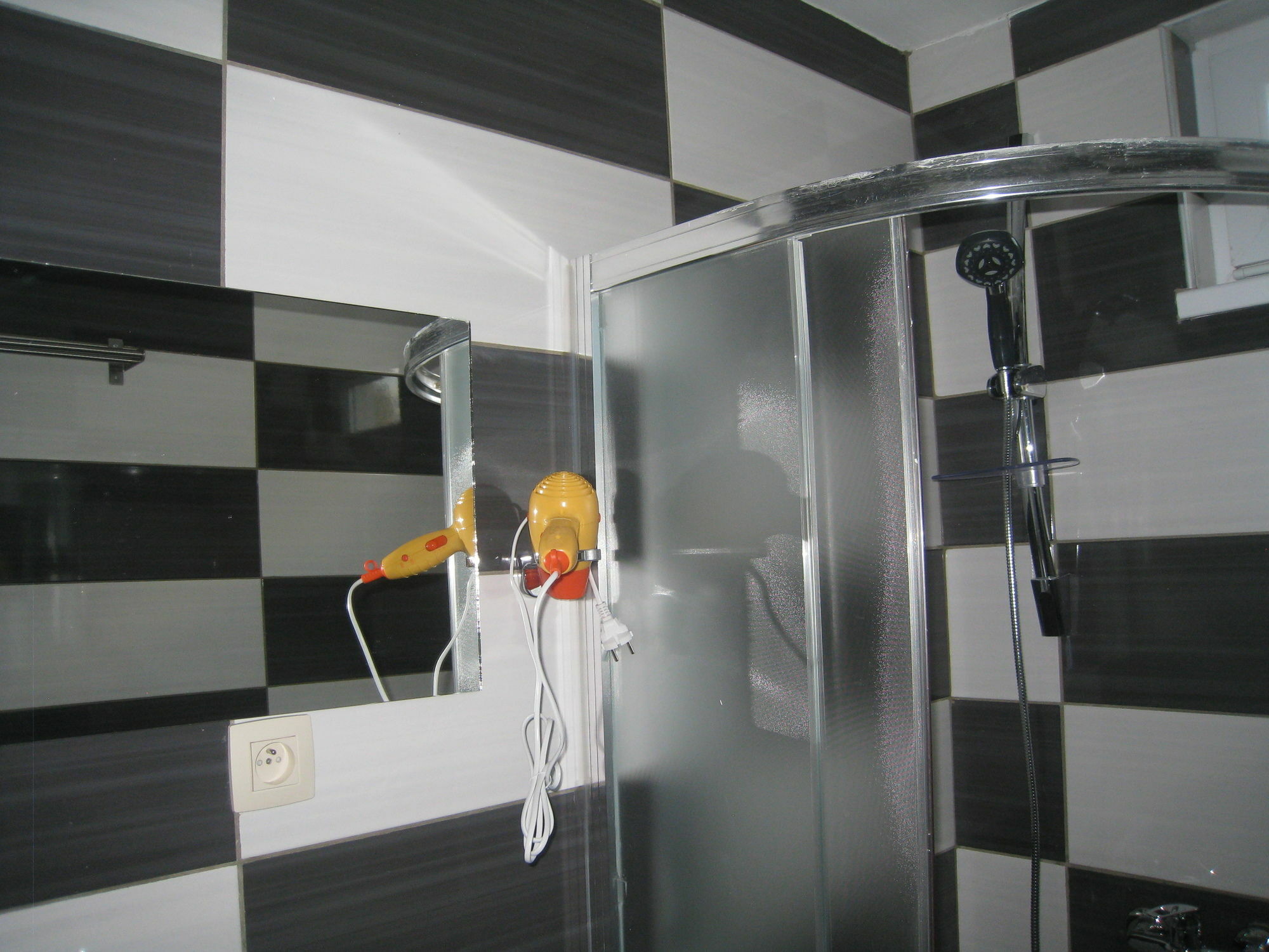 Hotel Meribel Saint-Josse-ten-Noode Εξωτερικό φωτογραφία